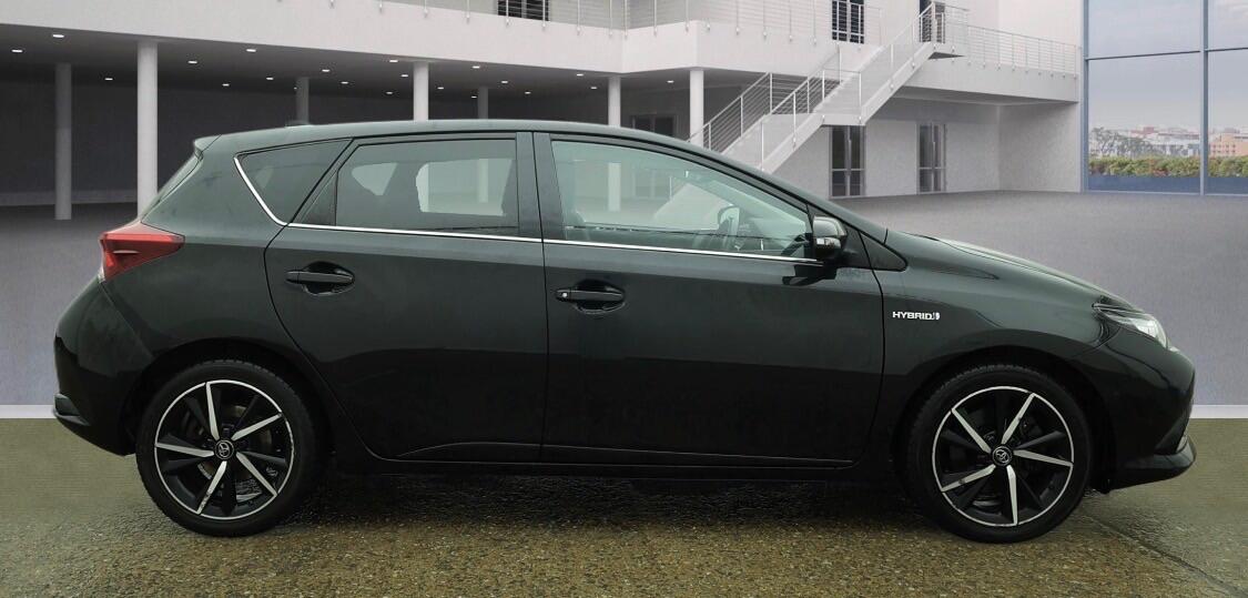 Used Toyota Auris 2018 for sale - 77573740: Photo 3