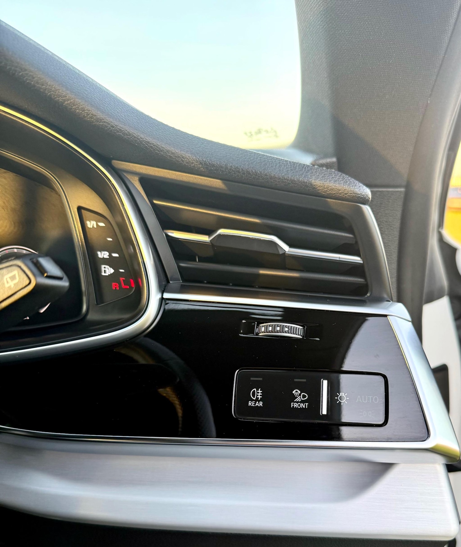 Used Audi Q8 2023 for sale - 77387028: Photo 17