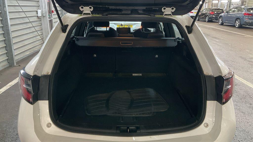 Used Toyota Corolla 2019 for sale - 76912830: Photo 17