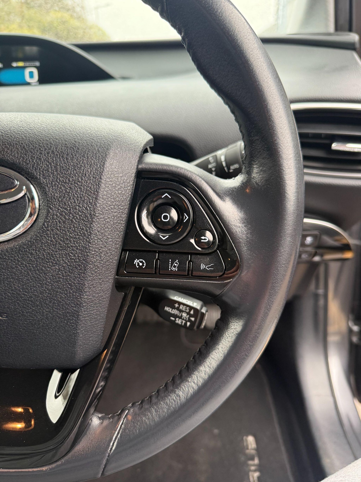 Used Toyota Prius 2019 for sale - 76562454: Photo 10