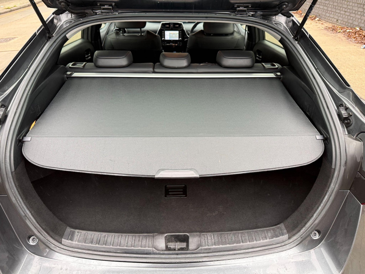 Used Toyota Prius 2019 for sale - 76562454: Photo 23