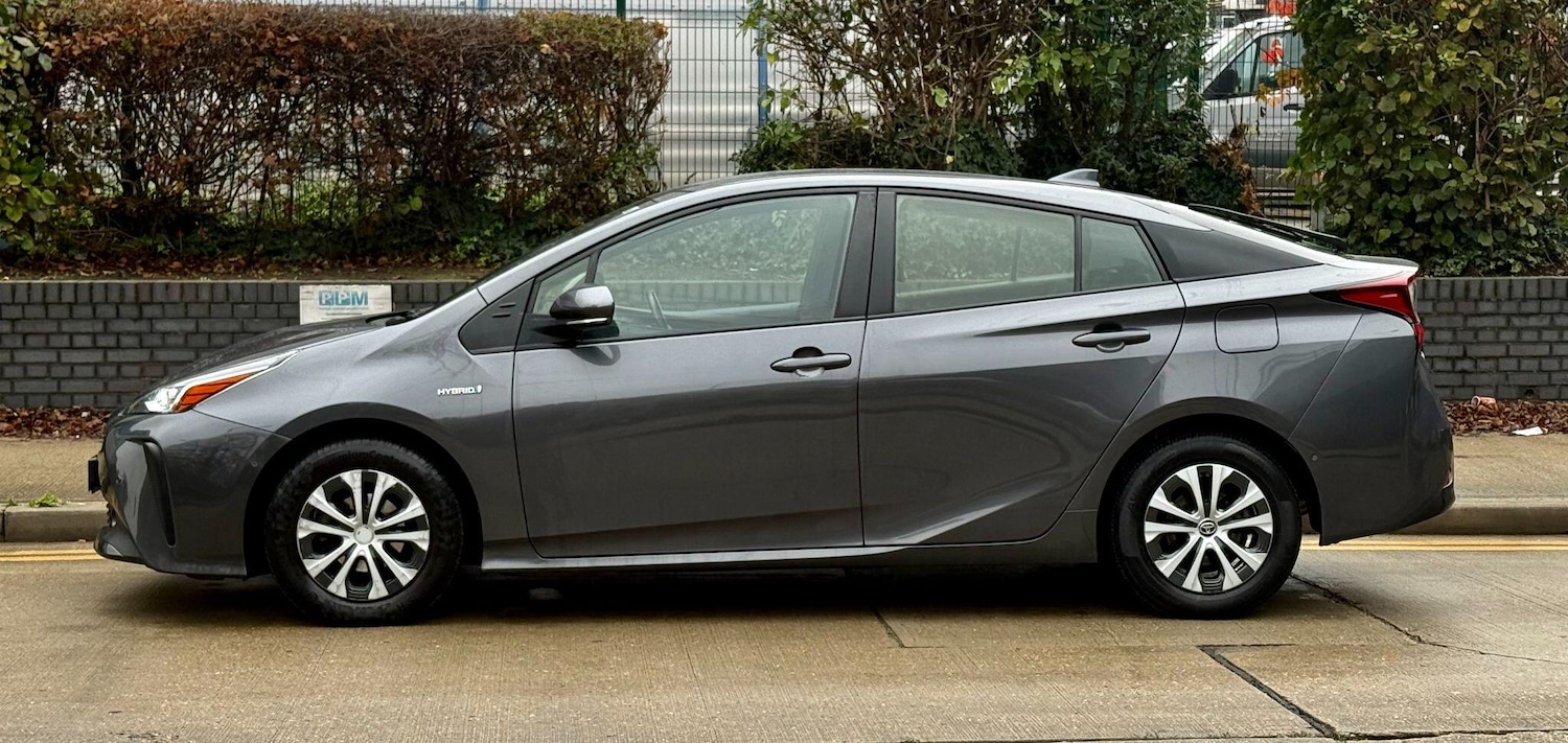 Used Toyota Prius 2019 for sale - 76562454: Photo 3