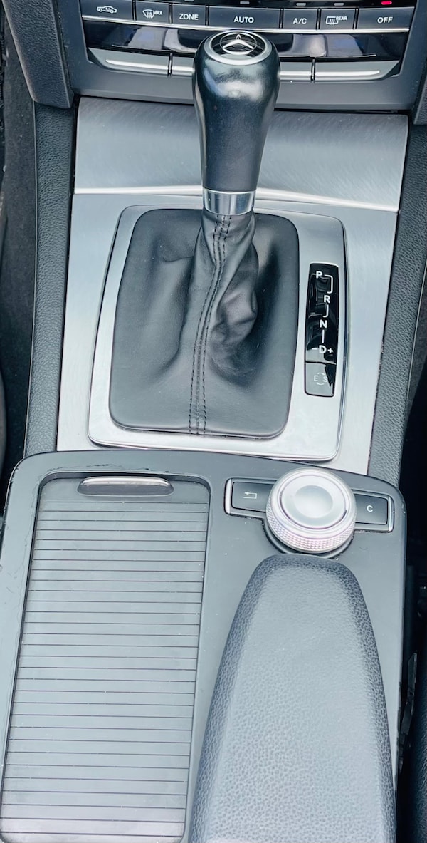Used Mercedes-Benz E-Class 2011 for sale - 74485738: Photo 22