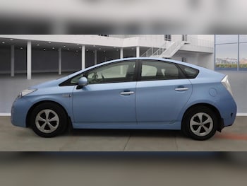 Used Toyota Prius 2013 for sale - 77074261: Photo