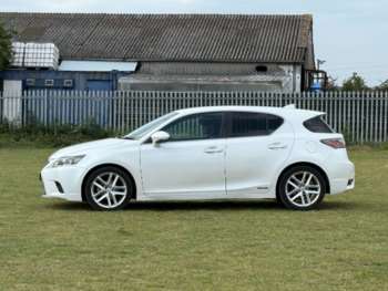 Used Lexus CT 2015 for sale - 74809921: Photo