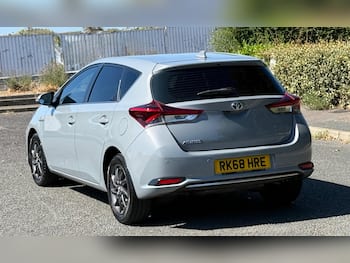Used Toyota Auris 2018 for sale - 79621119: Photo
