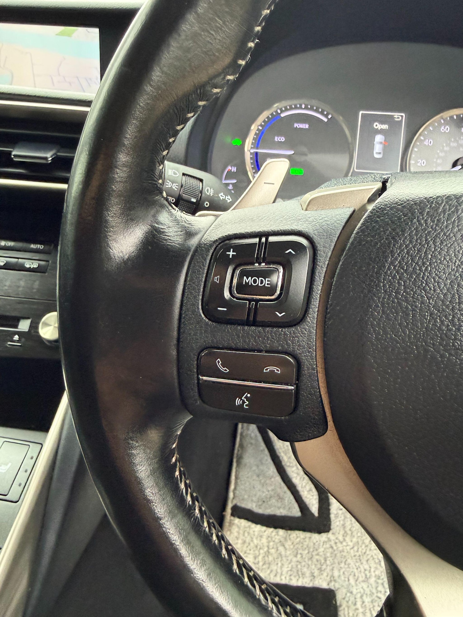 Used Lexus IS 2018 for sale - 76839892: Photo 15