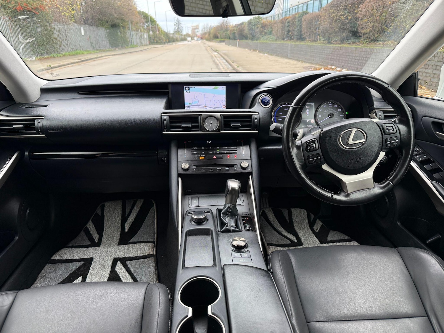 Used Lexus IS 2018 for sale - 76839892: Photo 20