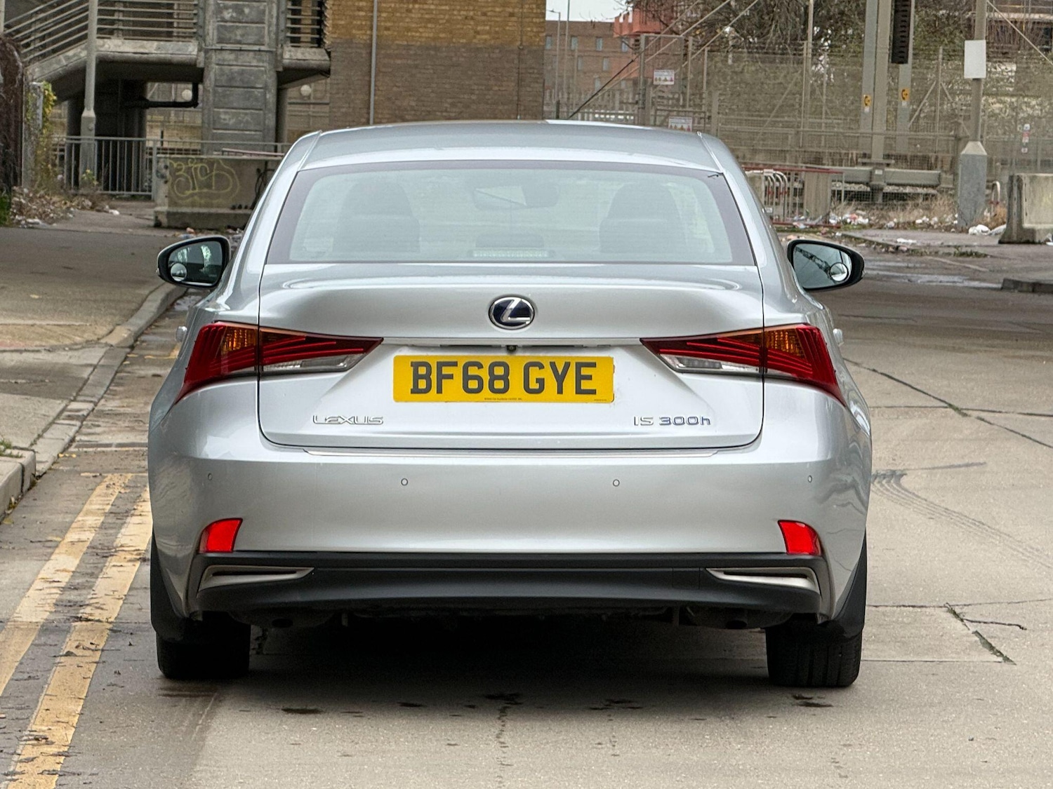 Used Lexus IS 2018 for sale - 76839892: Photo 6