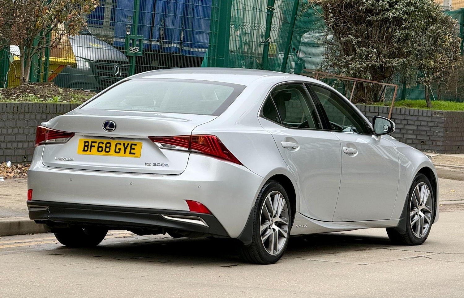 Used Lexus IS 2018 for sale - 76839892: Photo 8