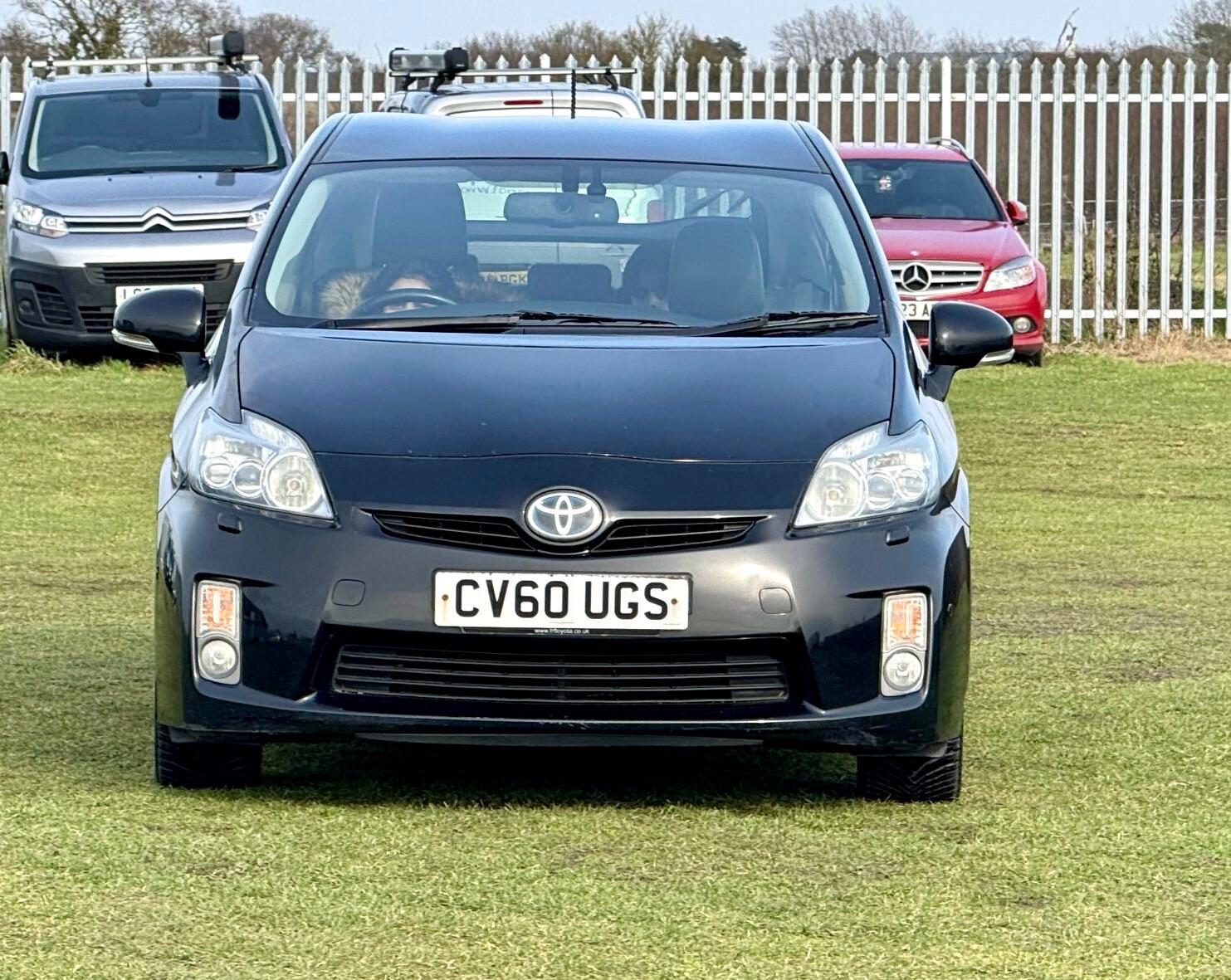 Used Toyota Prius 2010 for sale - 77191719: Photo 2