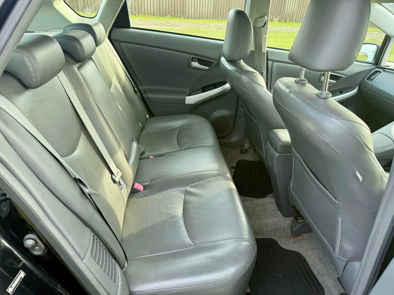 Used Toyota Prius 2010 for sale - 77191719: Photo 9