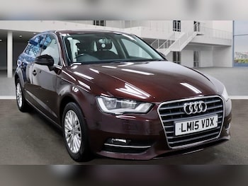 2015 (15) - 1.6 TDI 110 SE Technik 5dr S Tronic