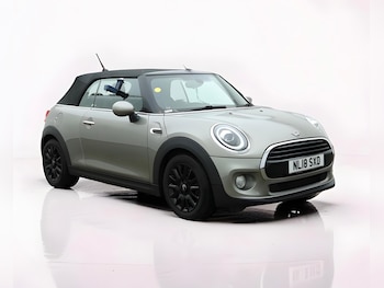 Used MINI Convertible 2018 for sale - 78771528: Photo