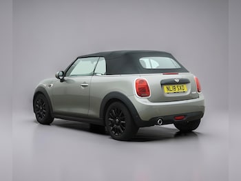 Used MINI Convertible 2018 for sale - 78771528: Photo