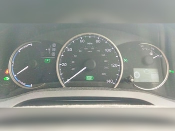 Used Lexus CT 2014 for sale - 77467974: Photo