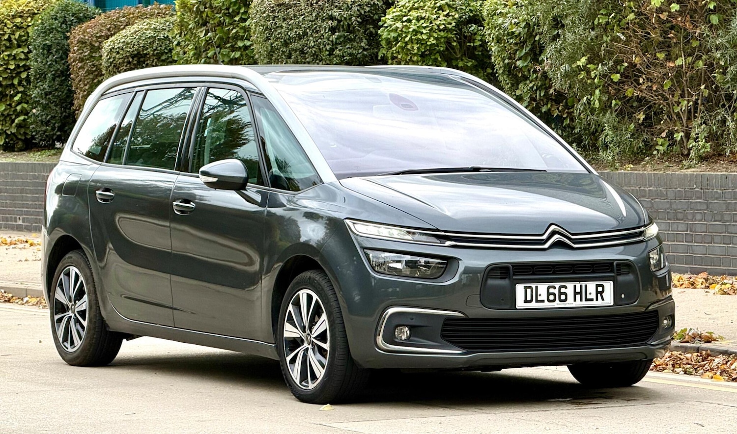 Used Citroen C4 Grand Picasso 2016 for sale - 76042403: Photo 1