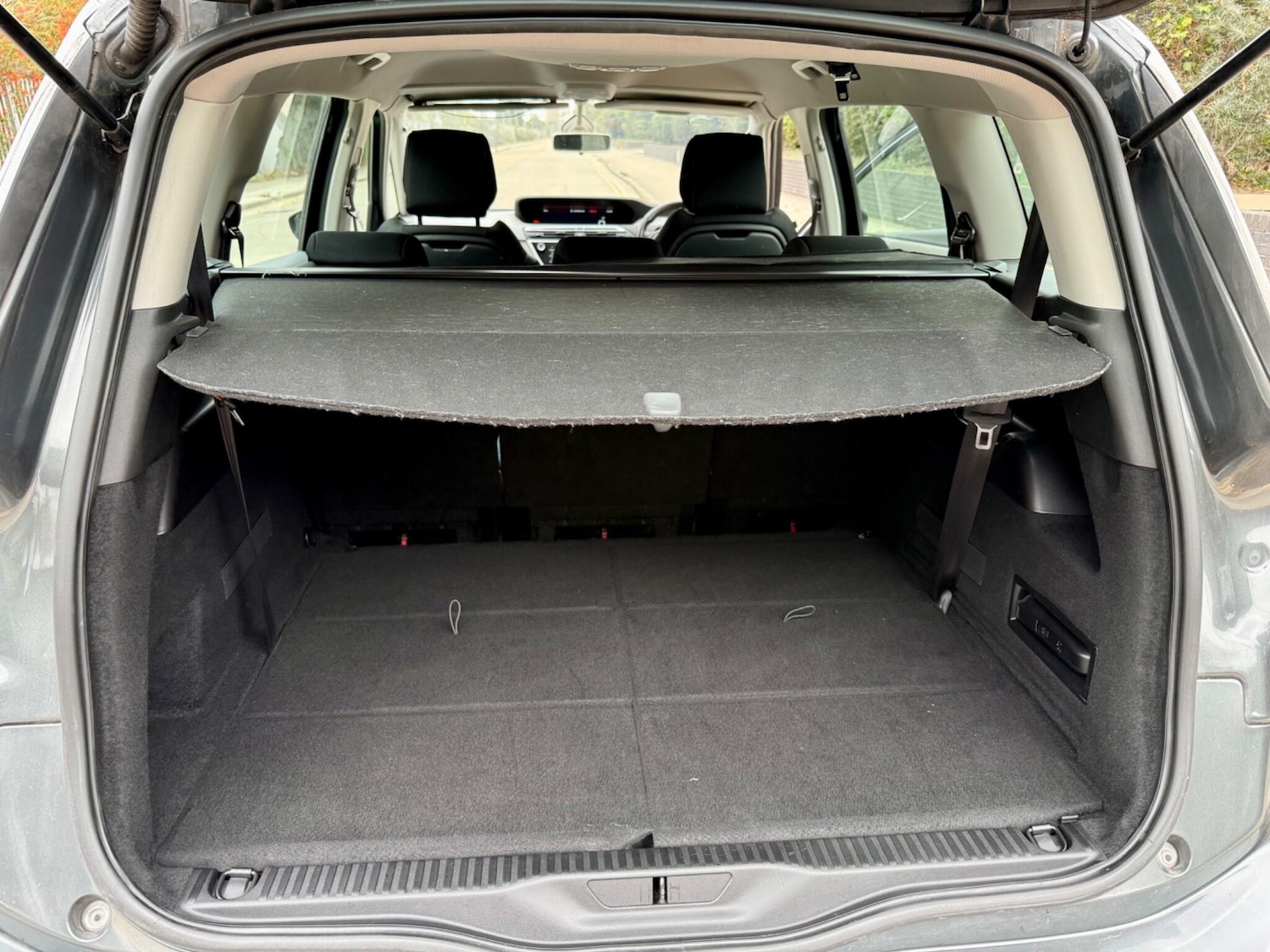 Used Citroen C4 Grand Picasso 2016 for sale - 76042403: Photo 22