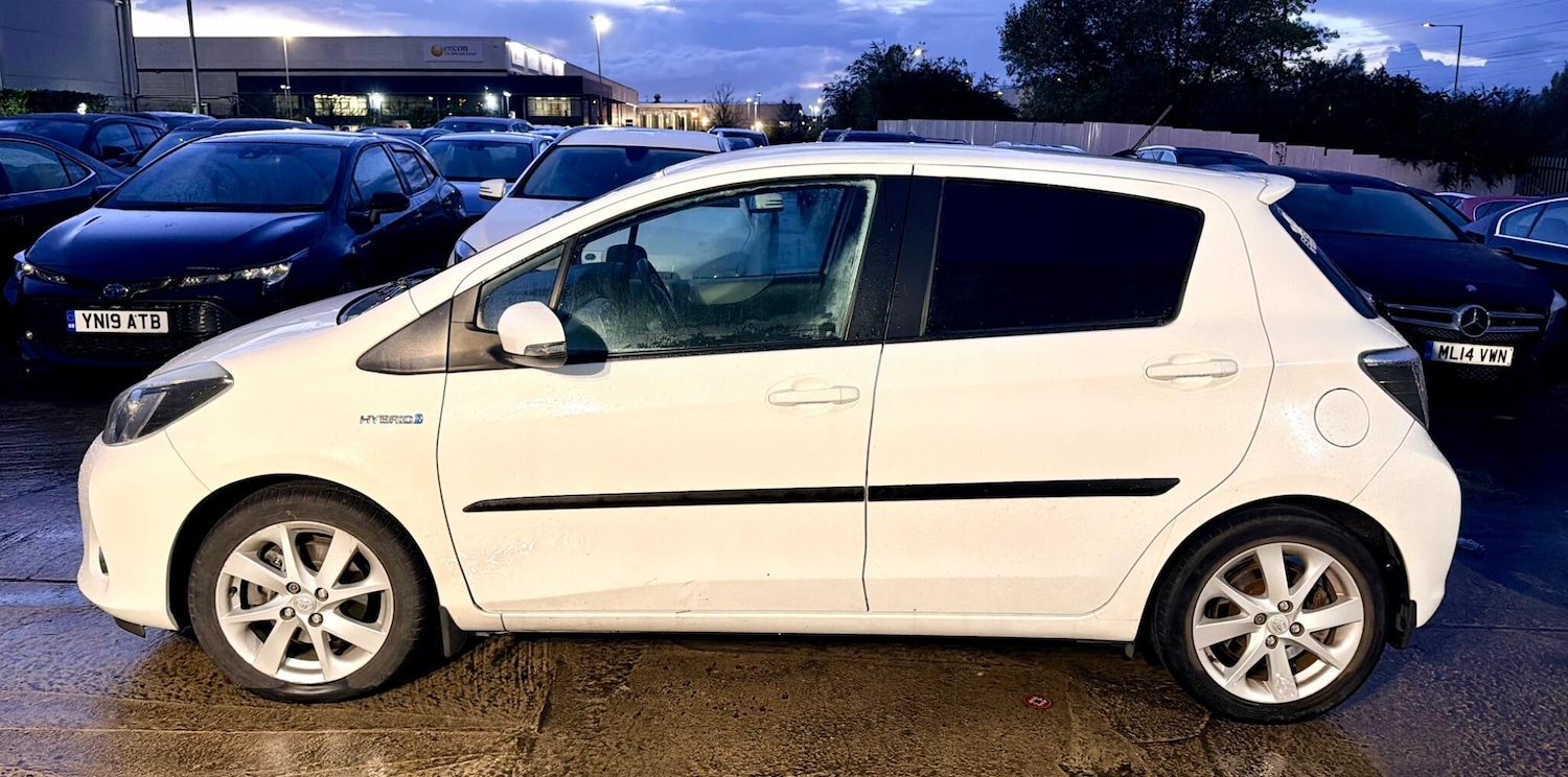 Used Toyota Yaris 2013 for sale - 76550412: Photo 7