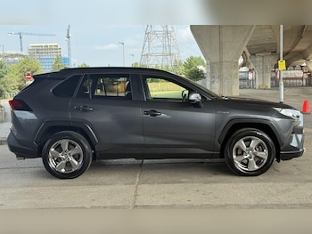 Used Toyota RAV4 2020 for sale - 75339870: Photo