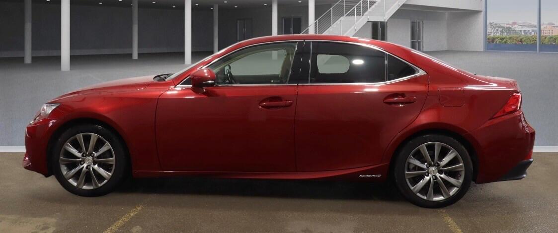 Used Lexus IS 2016 for sale - 77722932: Photo 5