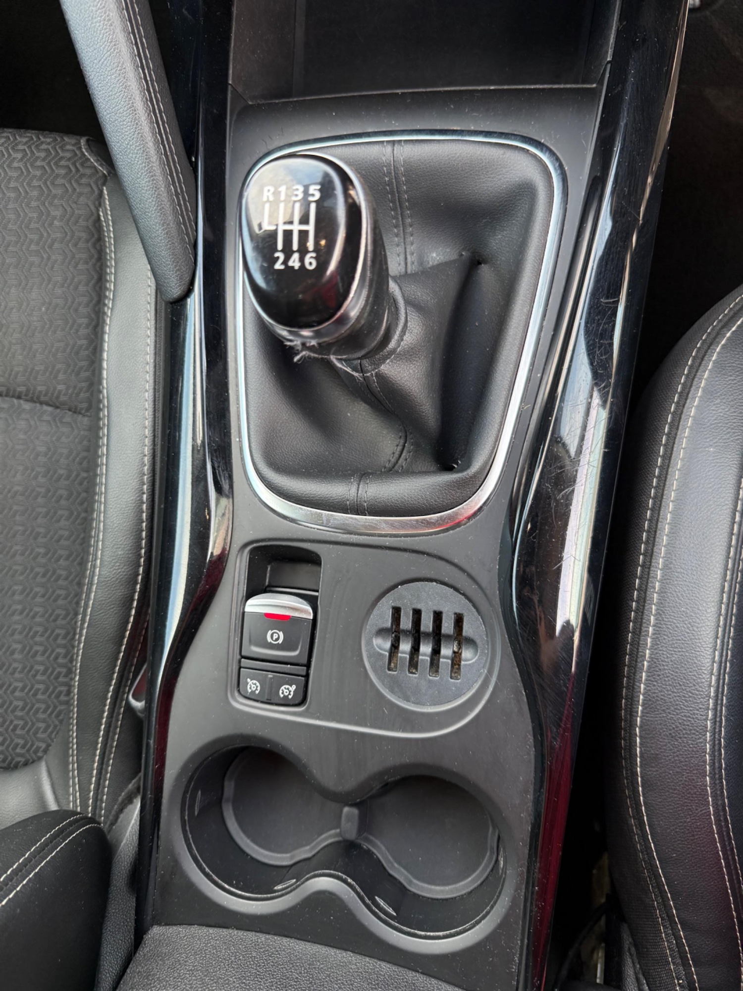 Used Renault Kadjar 2016 for sale - 76849638: Photo 8