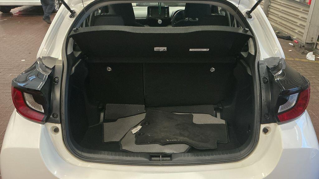 Used Toyota Yaris 2021 for sale - 77345056: Photo 11