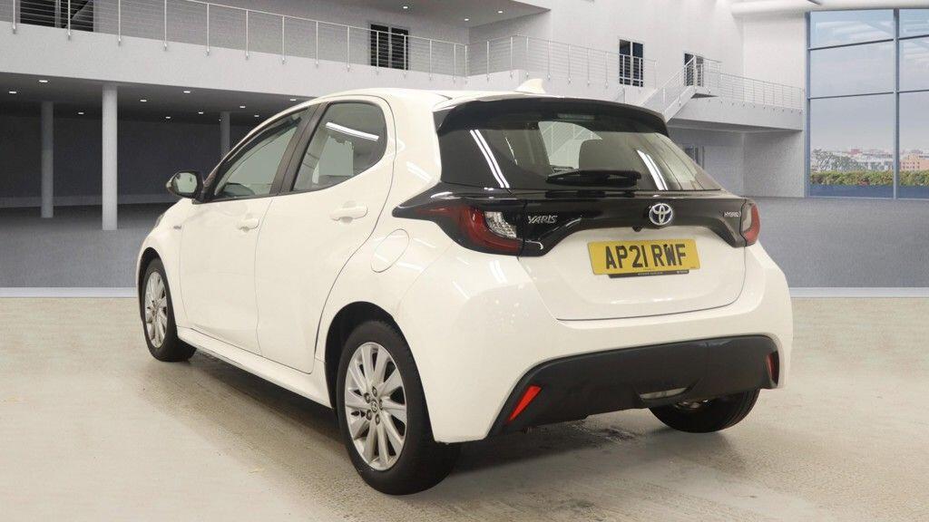 Used Toyota Yaris 2021 for sale - 77345056: Photo 3