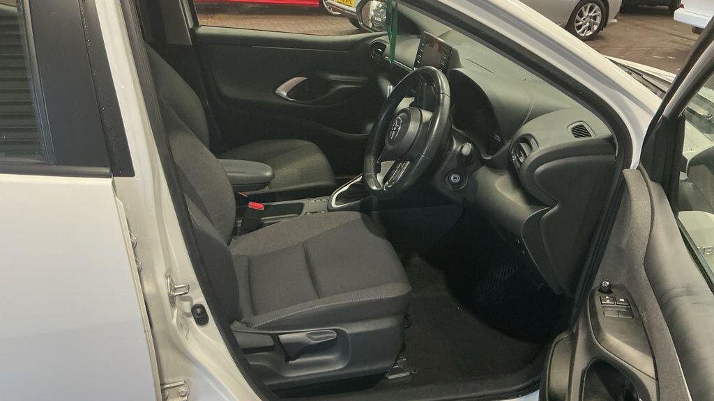 Used Toyota Yaris 2021 for sale - 77345056: Photo 7