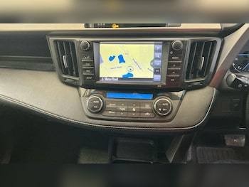 Used Toyota RAV4 2018 for sale - 78922433: Photo