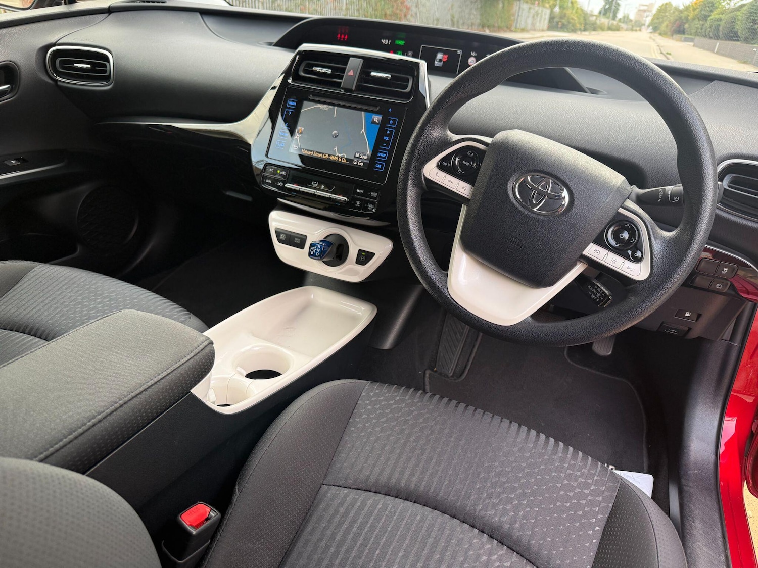 Used Toyota Prius 2016 for sale - 76122781: Photo 13