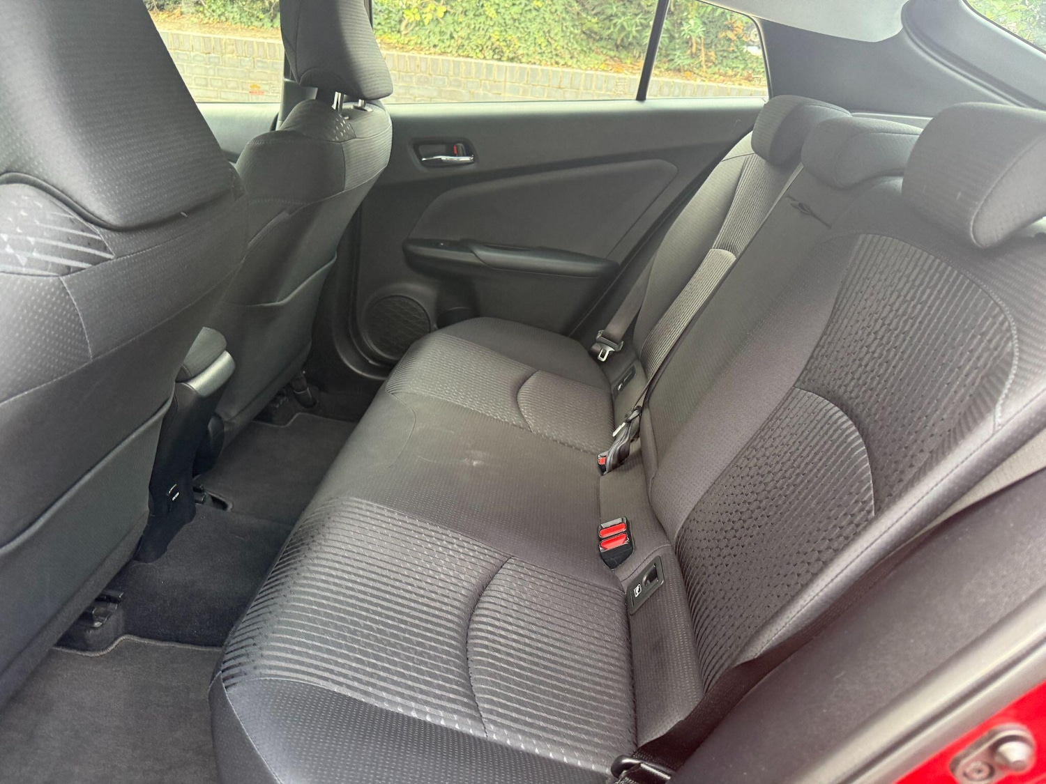 Used Toyota Prius 2016 for sale - 76122781: Photo 14