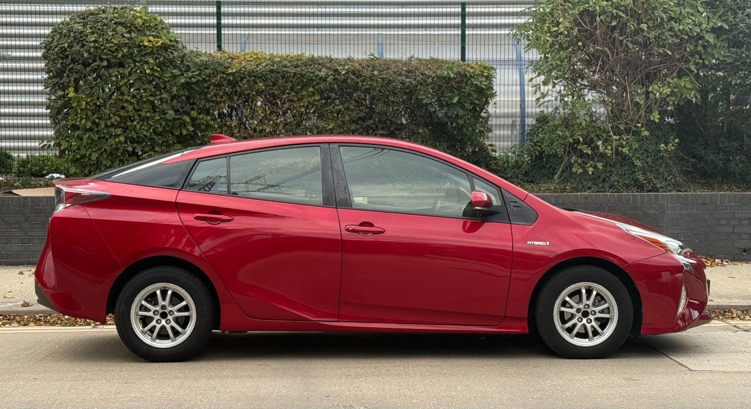 Used Toyota Prius 2016 for sale - 76122781: Photo 3