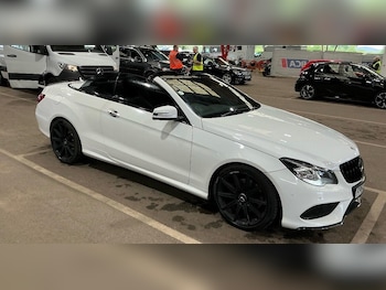 Used Mercedes-Benz E Class 2014 for sale - 78833973: Photo