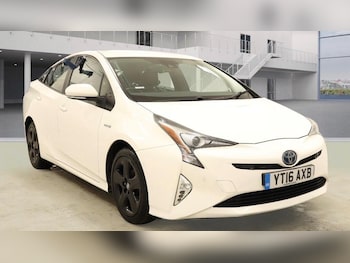 Used Toyota Prius 2016 for sale - 77585678: Photo