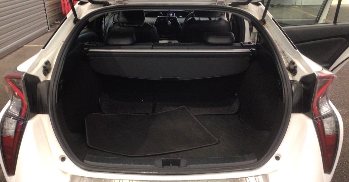 Used Toyota Prius 2016 for sale - 77585678: Photo 9