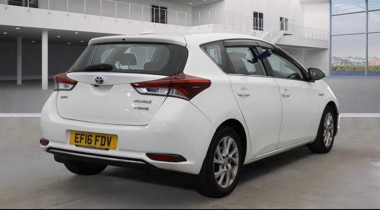 Vehicle 5
