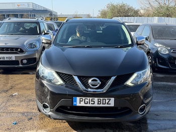 Used Nissan Qashqai 2015 for sale - 77754043: Photo