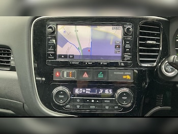 Used Mitsubishi Outlander 2017 for sale - 75578240: Photo