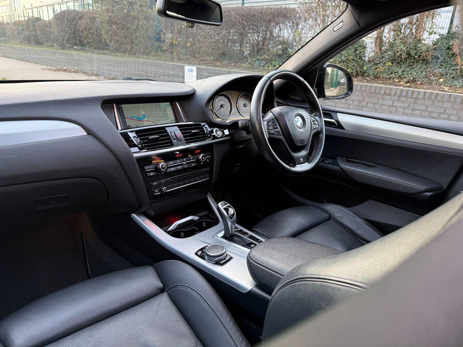 Used BMW X4 2015 for sale - 76899107: Photo 16