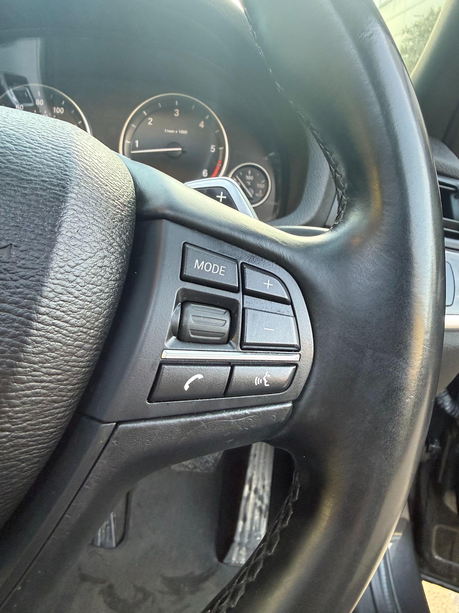 Used BMW X4 2015 for sale - 76899107: Photo 24