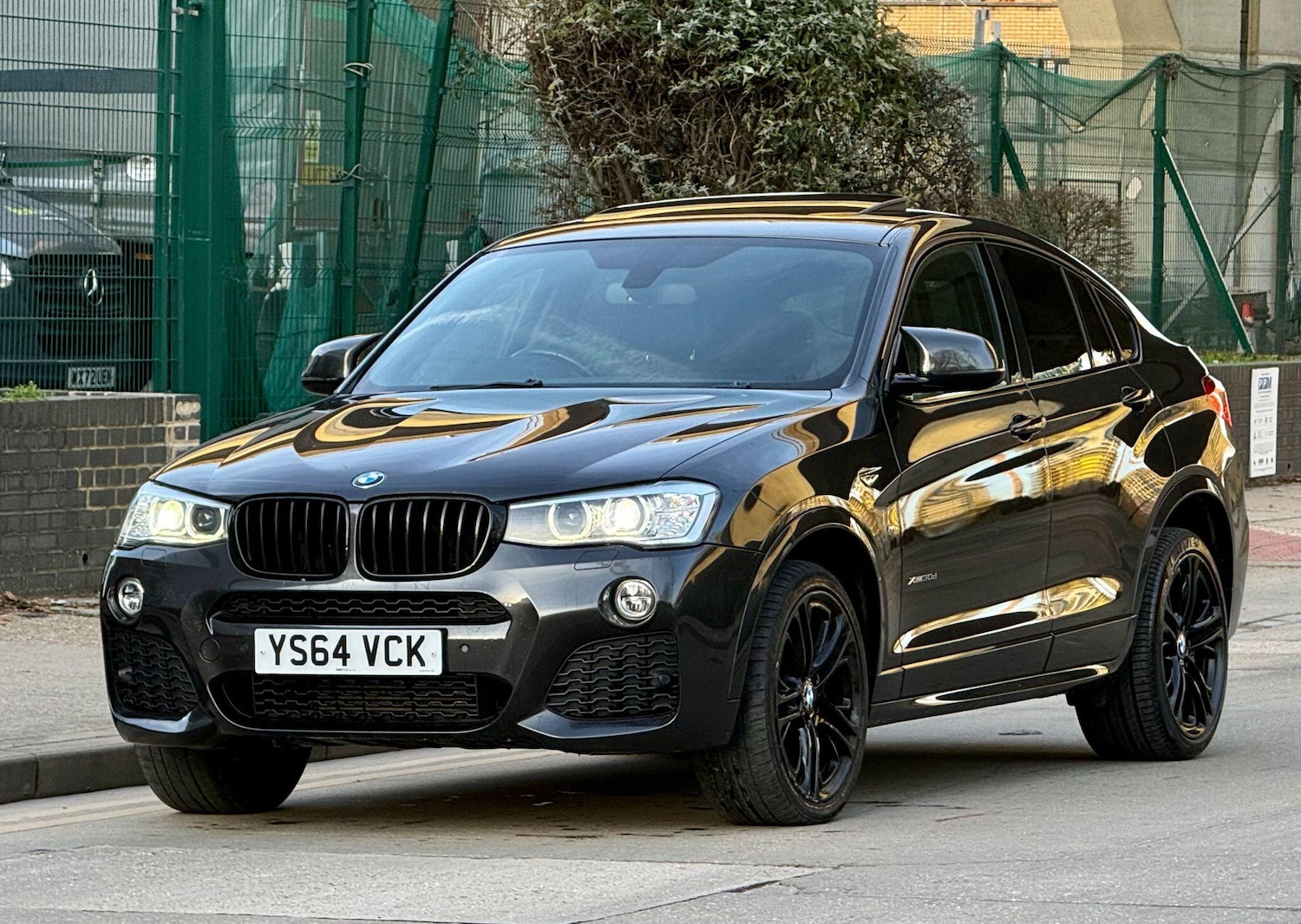 Used BMW X4 2015 for sale - 76899107: Photo 3