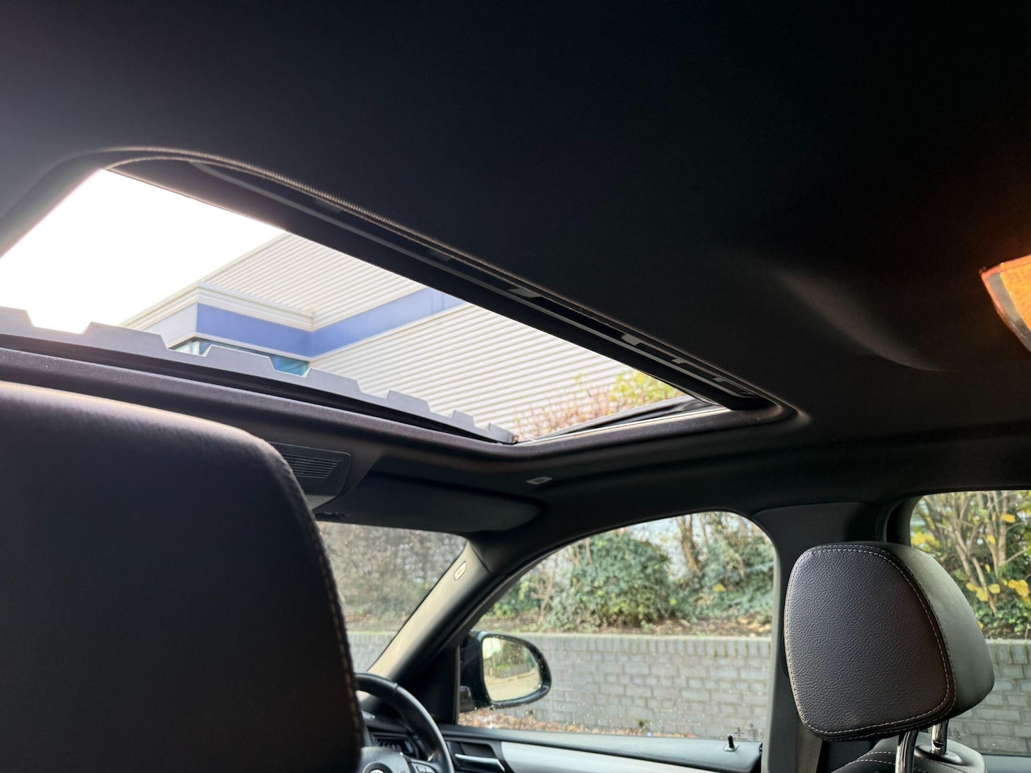 Used BMW X4 2015 for sale - 76899107: Photo 6