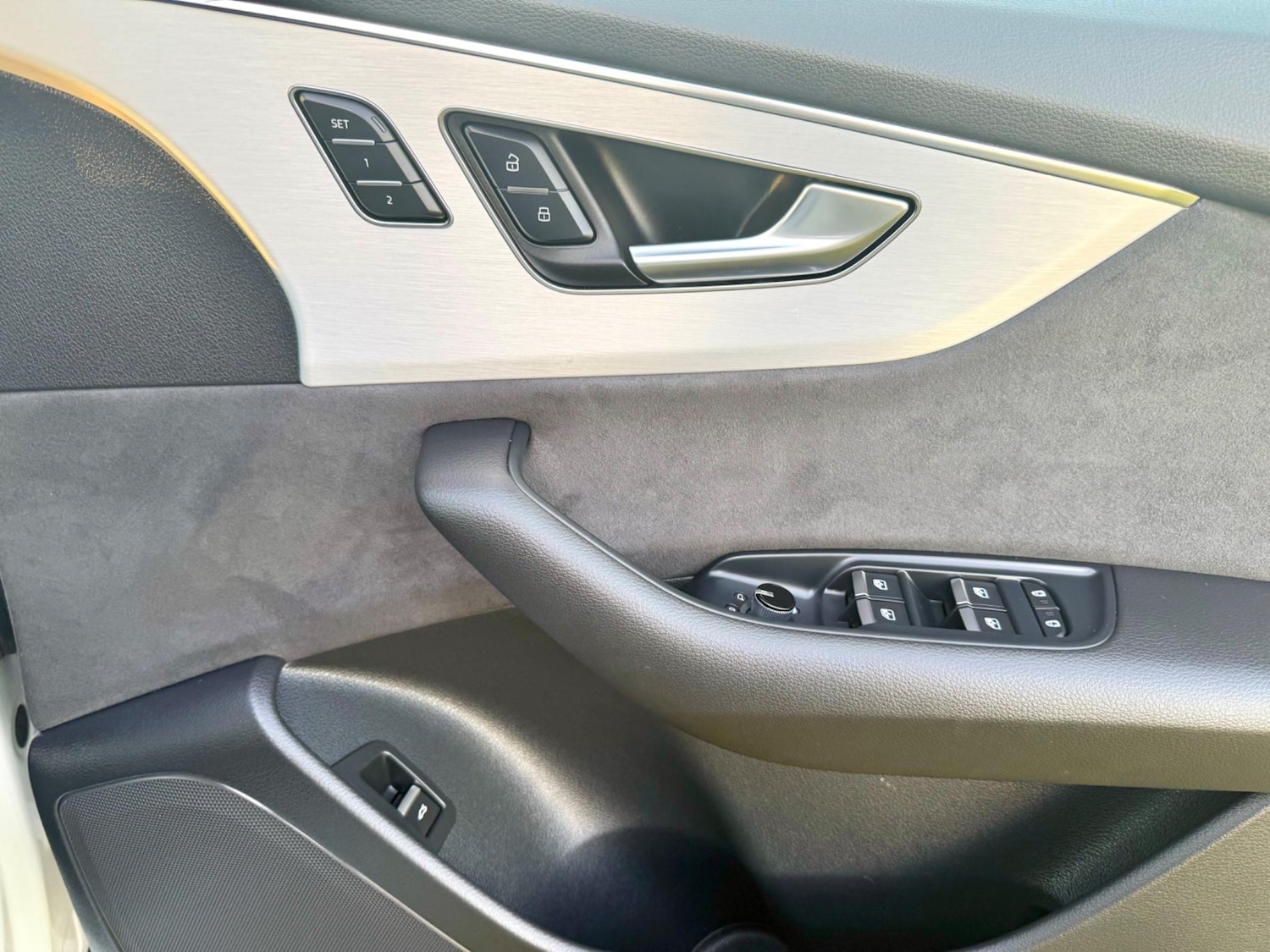 Used Audi Q8 2023 for sale - 76388379: Photo 19