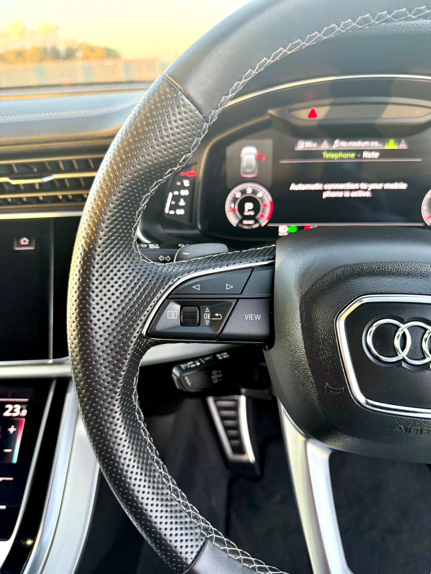 Used Audi Q8 2023 for sale - 76388379: Photo 21