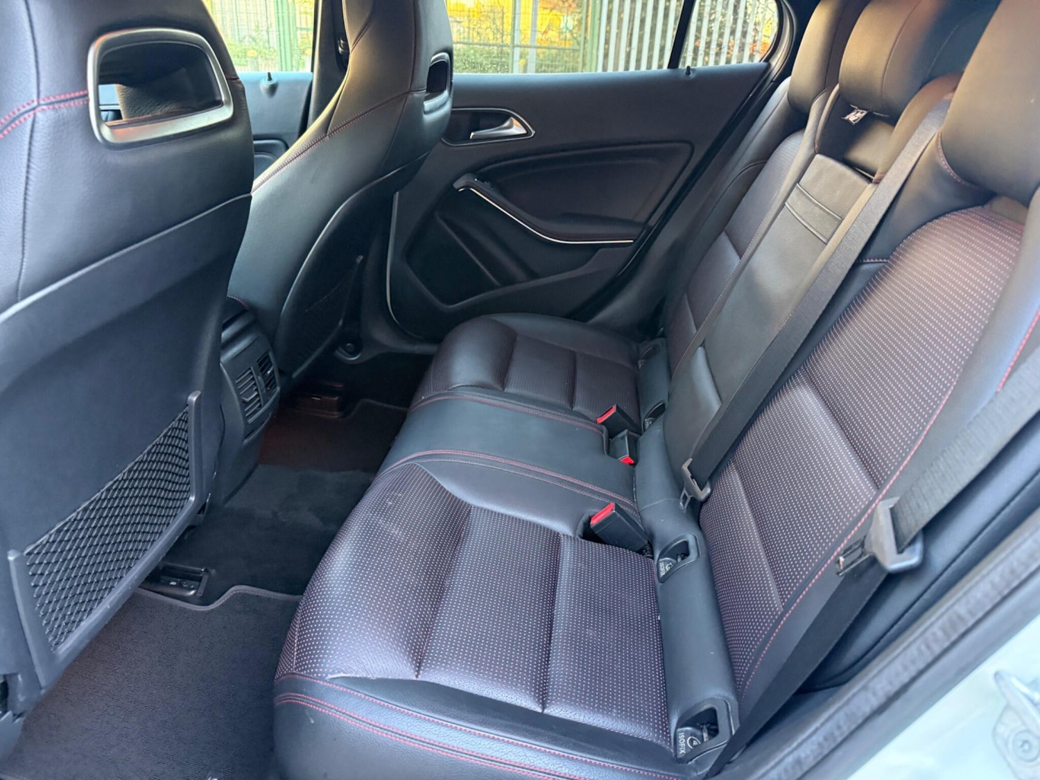 Used Mercedes-Benz GLA 2017 for sale - 76317967: Photo 3