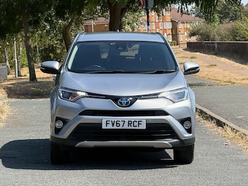 Used Toyota RAV4 2017 for sale - 79508543: Photo