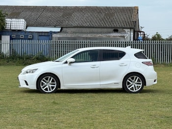 Used Lexus CT 2015 for sale - 76000577: Photo 3