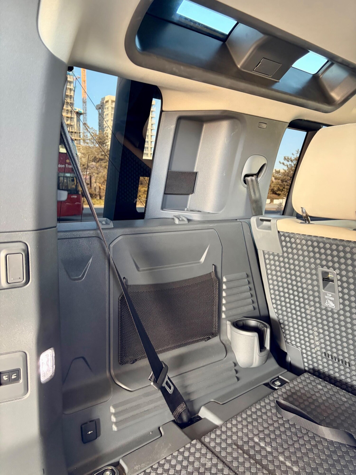 Used Land Rover Defender 2024 for sale - 78148227: Photo 15