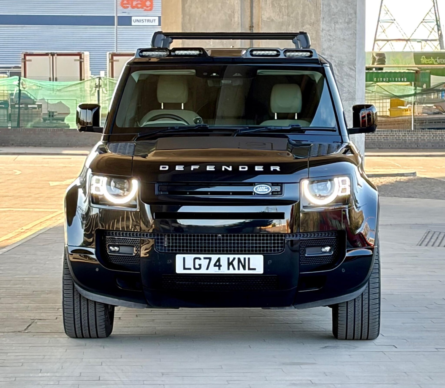 Used Land Rover Defender 2024 for sale - 78148227: Photo 2